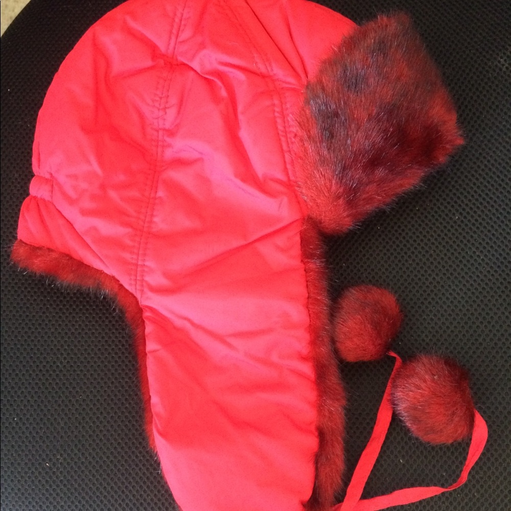 Winter hat - Picture 3 of 8